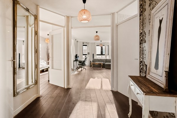 Medium property photo - Van Hallstraat 695, 1051 HG Amsterdam